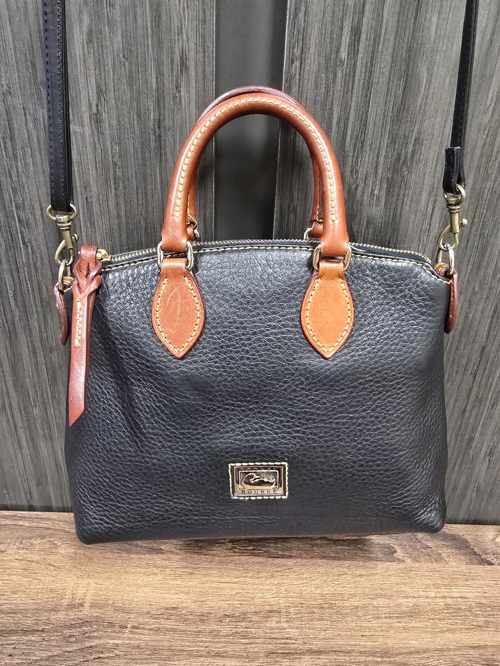 Dooney & Bourke Pebble Grain Small Zip Satchel Black Brown Leather Crossbody Bag